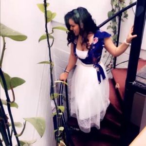 Meet your Posher, Eva